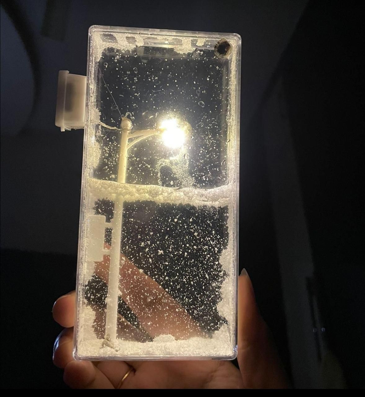 Snow Scene Light Street Lamp – Romantic Winter-Themed DIY Night Light